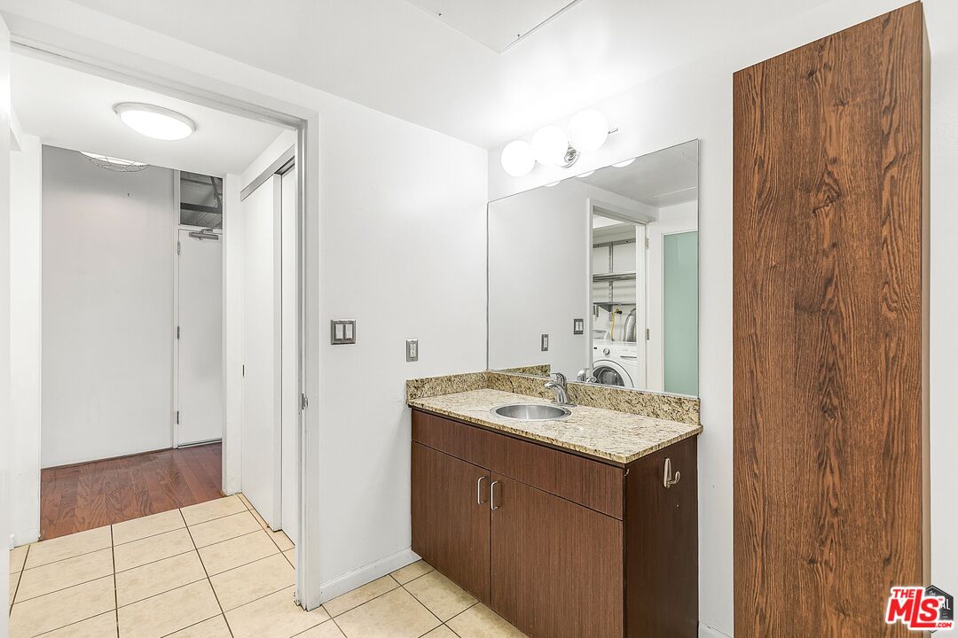 200 North San Fernando Road, Unit 412 Los Angeles, CA 90031 - Photo 10 of 24