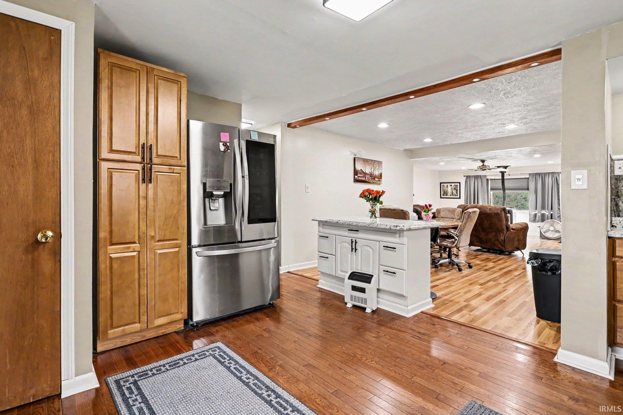 51837 Mayflower Road South Bend, IN 46628 - Photo 23 of 36