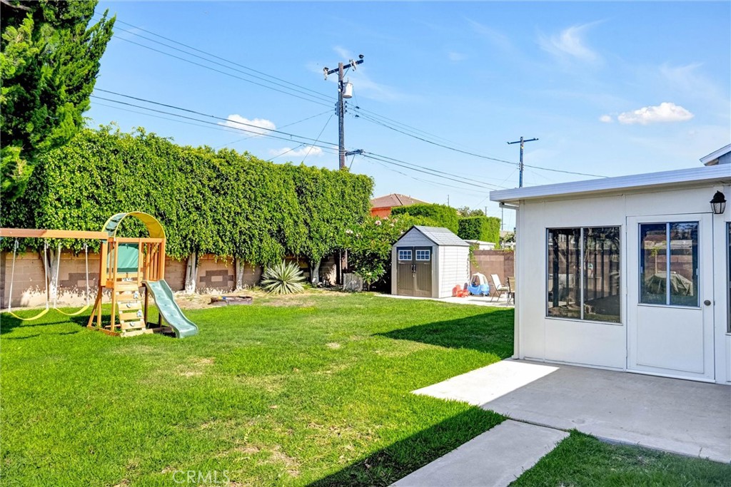 17111 Santa Rita Street Fountain Valley, CA 92708 - Photo 18 of 28 Backyard
