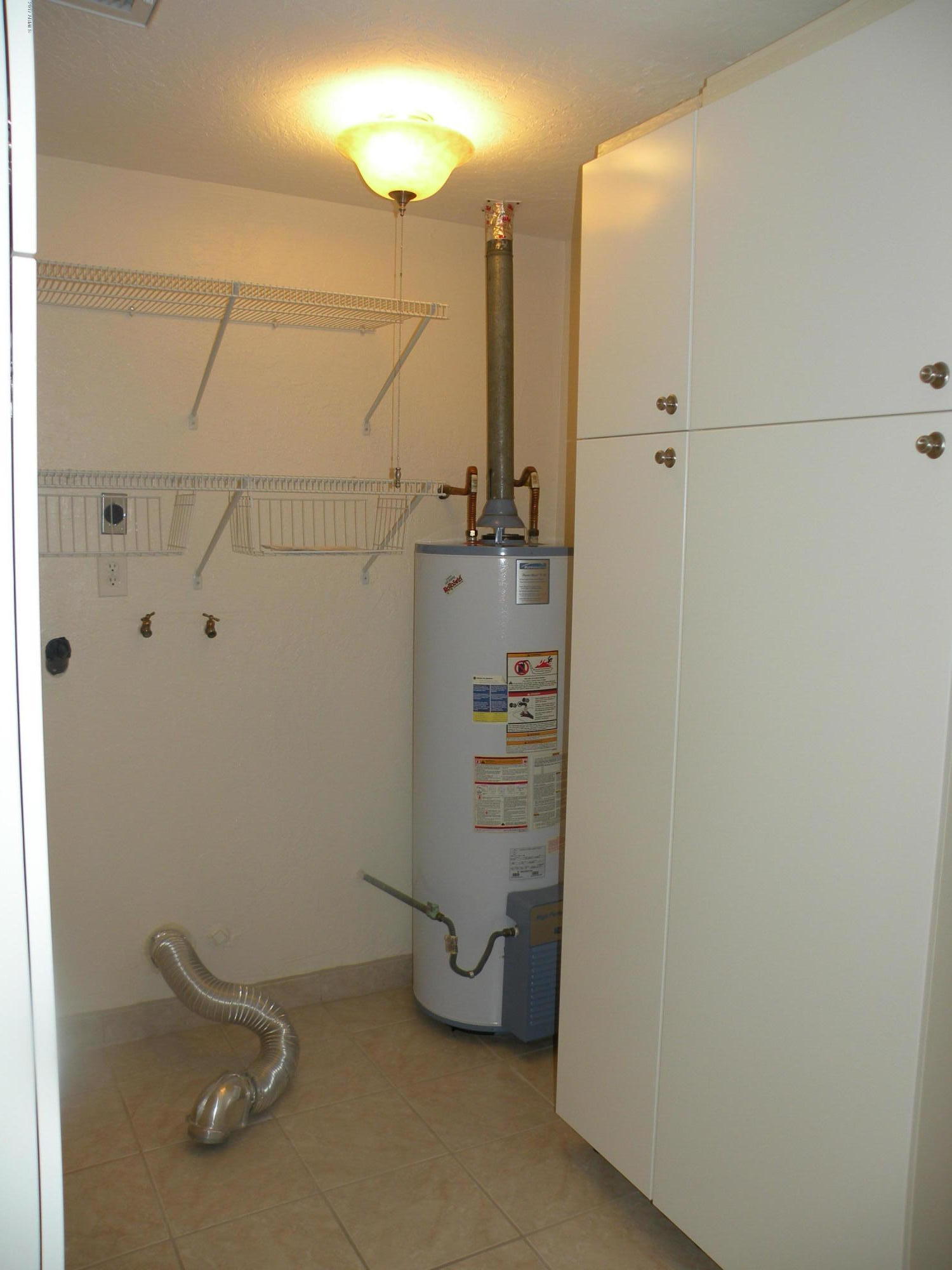 22 West Harwell Rd. Phoenix, AZ 85041 - Photo 17 of 23 Harwell 11