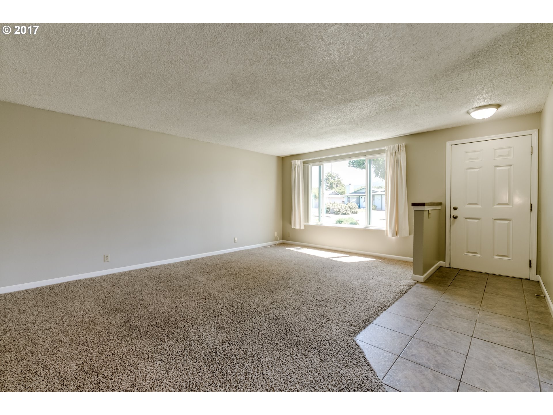3248 South E Court Springfield, OR 97478 - Photo 11 of 23 Gallery Image 11