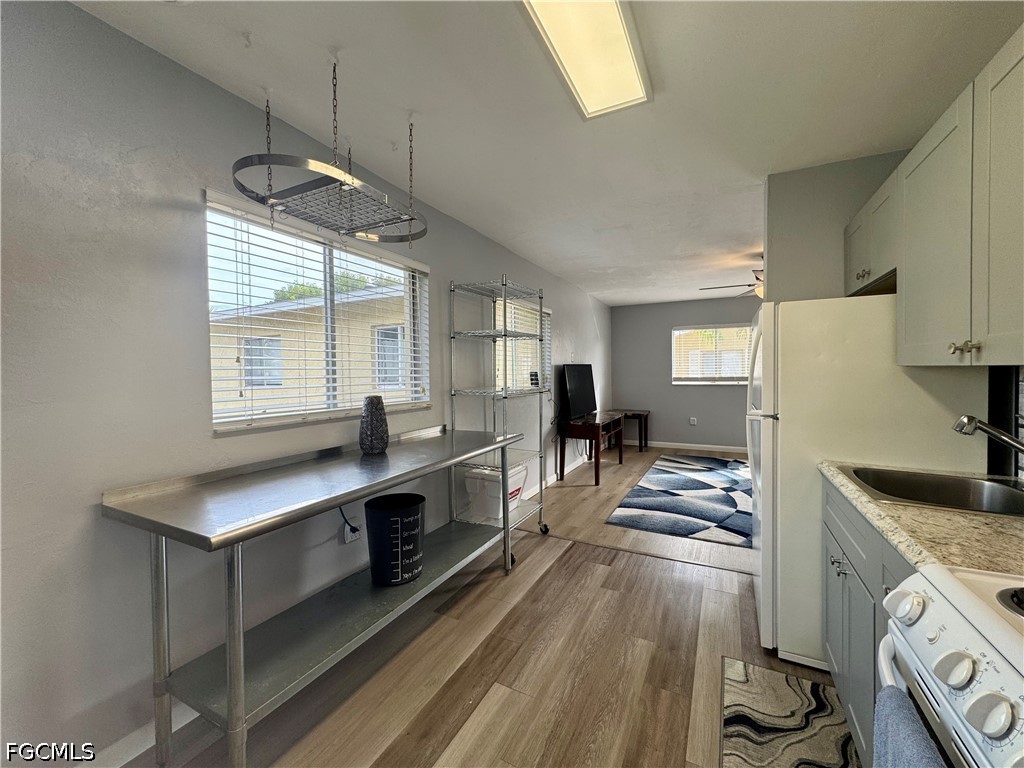 8061 Country Road, Unit 202 Fort Myers, FL 33919 - Photo 10 of 18
