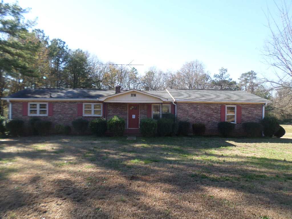 1141 Nazareth Road Spartanburg, SC 29301 - Photo 1 of 25 Gallery Image 1