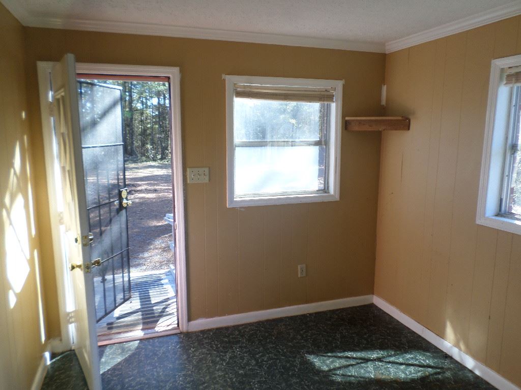 1141 Nazareth Road Spartanburg, SC 29301 - Photo 18 of 25 Gallery Image 18
