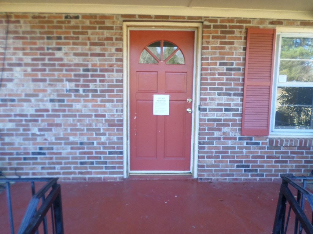1141 Nazareth Road Spartanburg, SC 29301 - Photo 2 of 25 Gallery Image 2
