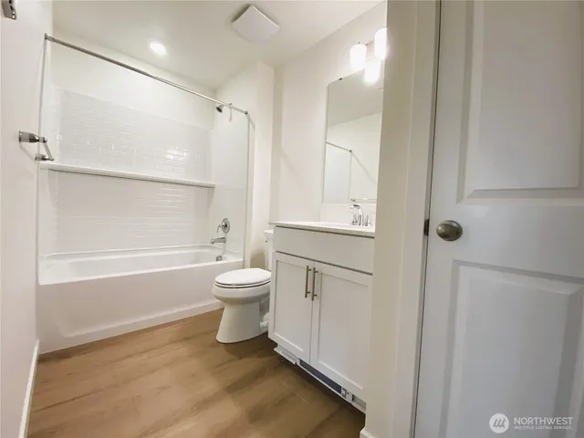 $794,950 | 1447 121st Avenue Southeast, Unit MB 09, Lake Stevens, WA 98258