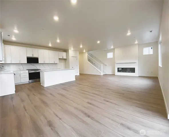 $794,950 | 1447 121st Avenue Southeast, Unit MB 09, Lake Stevens, WA 98258