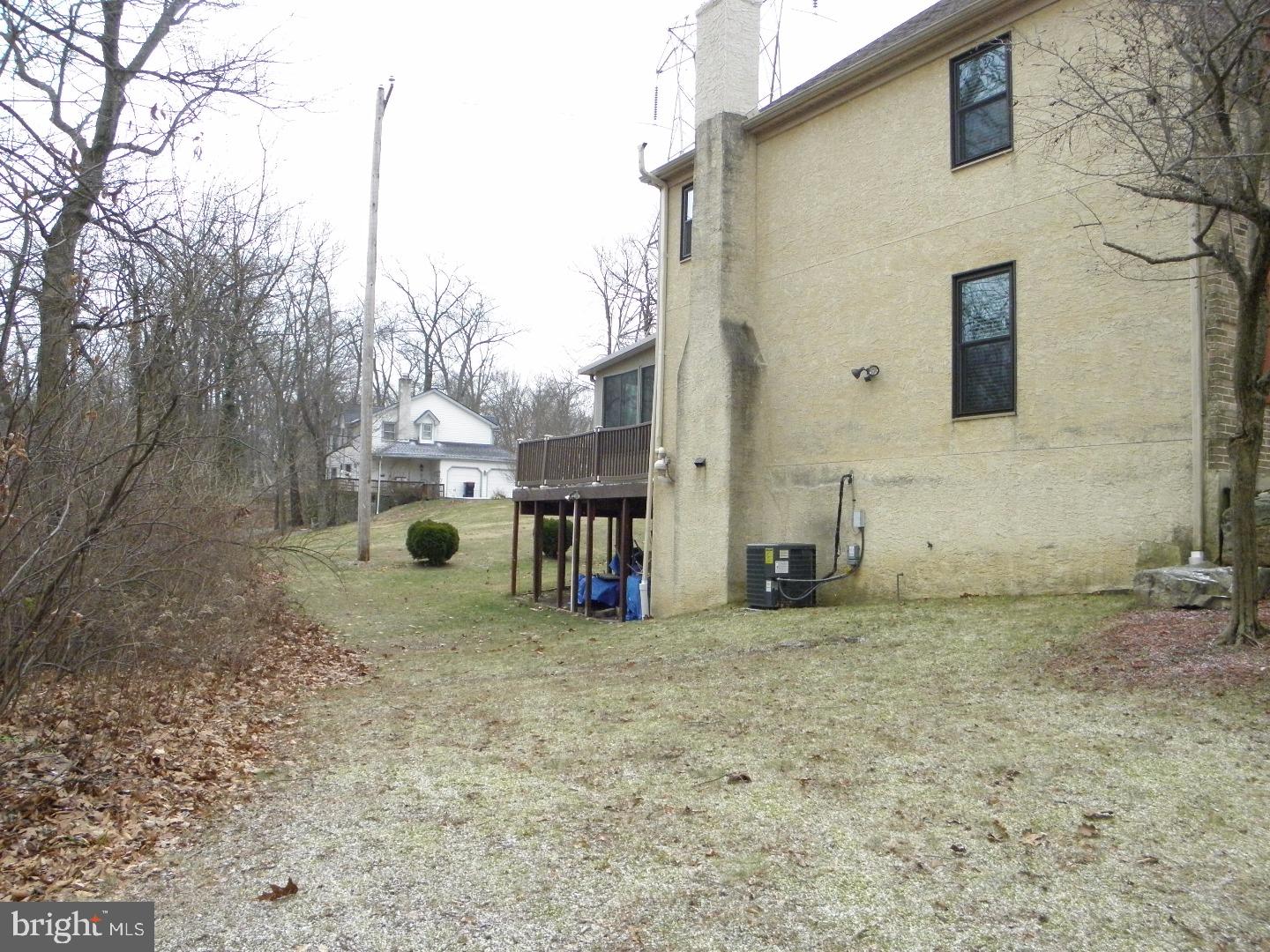 2253 Sand Trap Road Jamison, PA 18929 - Photo 25 of 25 Exterior Side