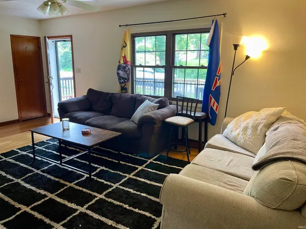 $2,950 | 417 South Swain Avenue, Bloomington, IN 47401