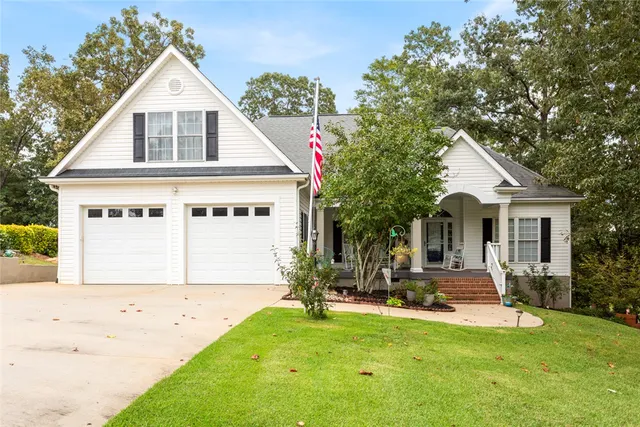 $425,000 | 104 Midway Drive, Anderson, SC 29625