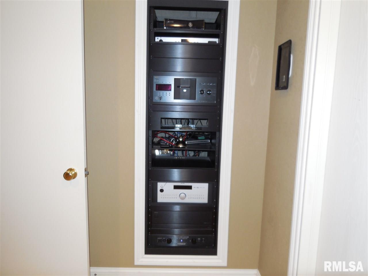 16 Hickory Ridge Drive Morton, IL 61550 - Photo 23 of 31 Gallery Image 23