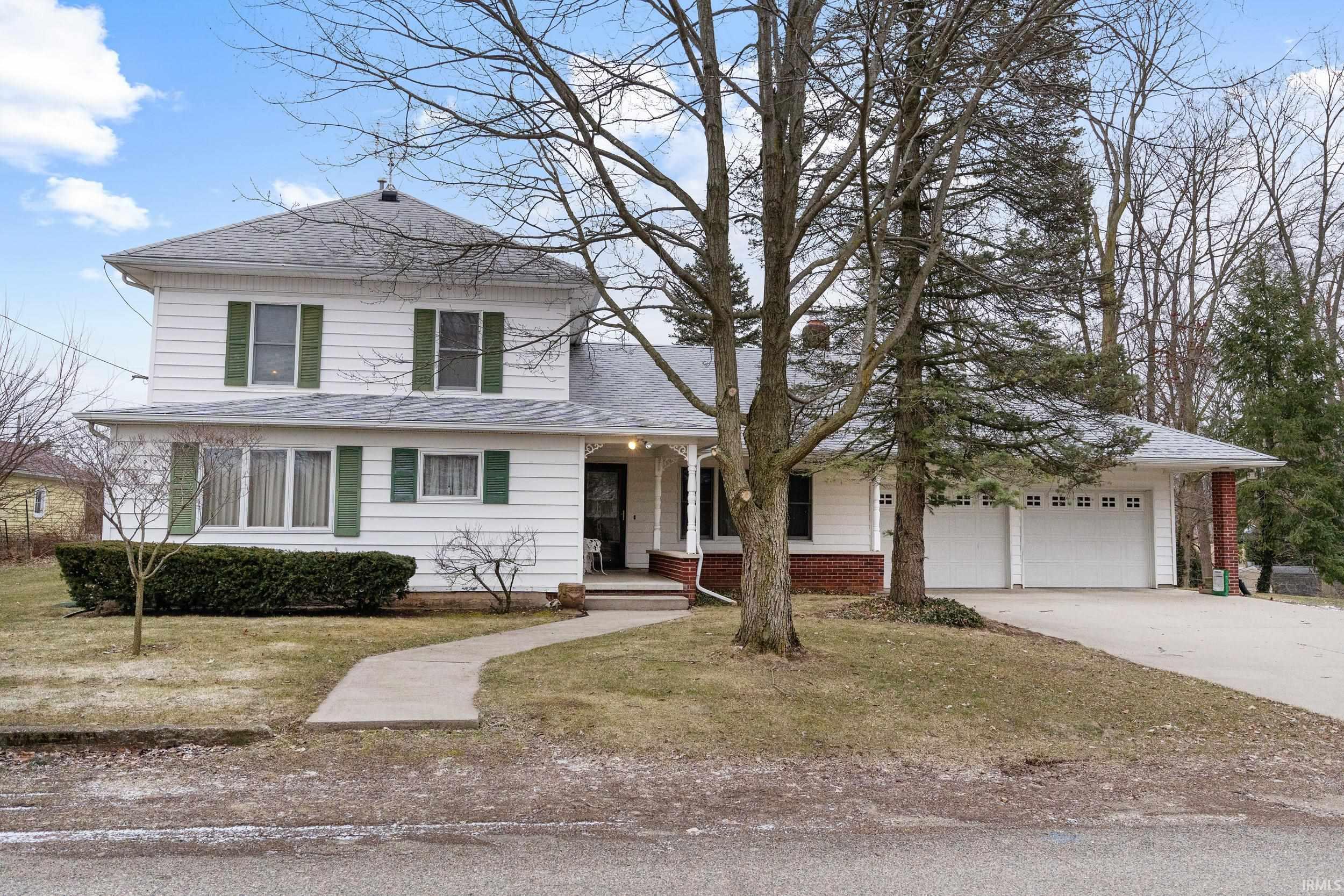 811 3rd Street Howe, IN 46746 - Photo 1 of 36 Gallery Image 1