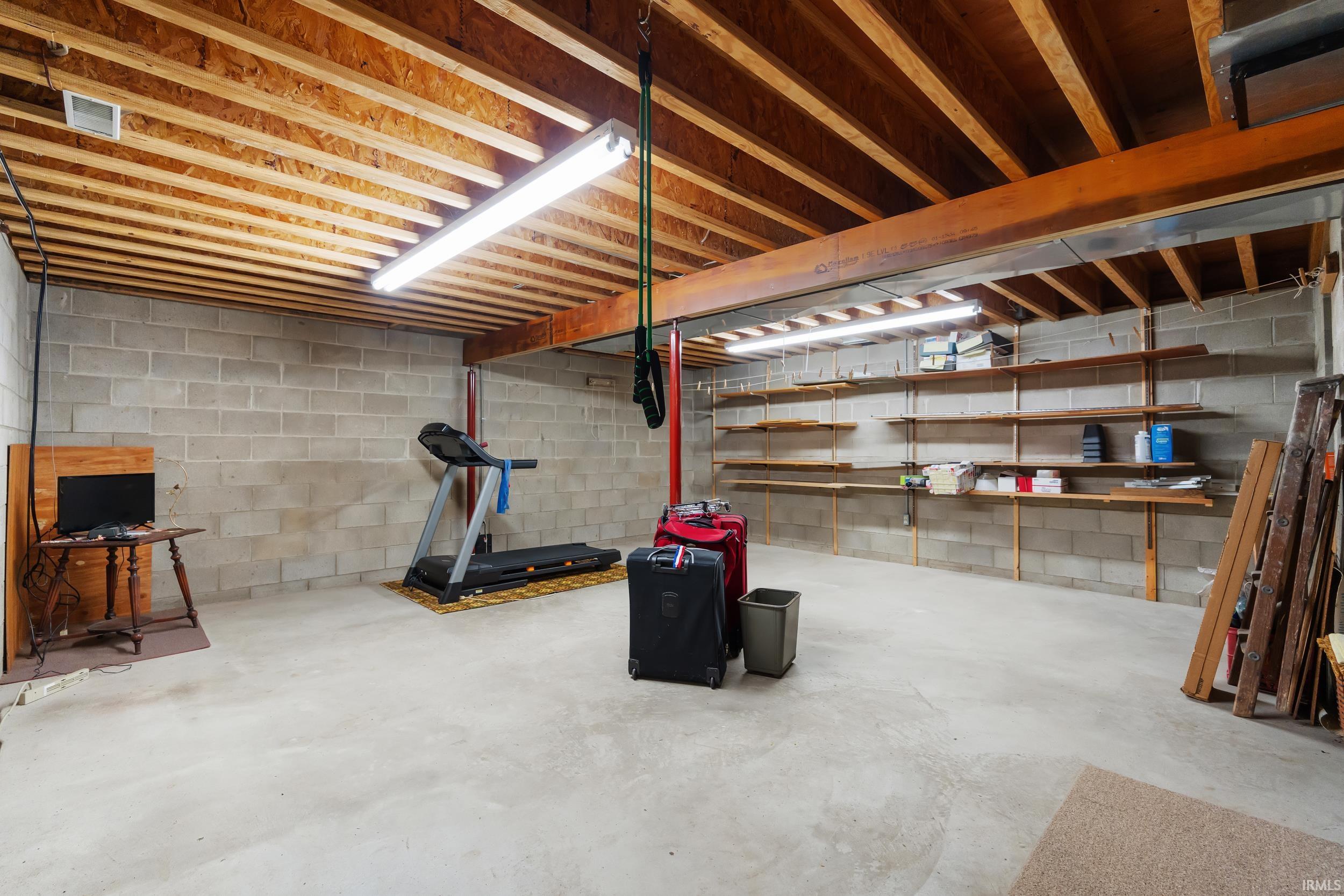 811 3rd Street Howe, IN 46746 - Photo 31 of 36 Gallery Image 31
