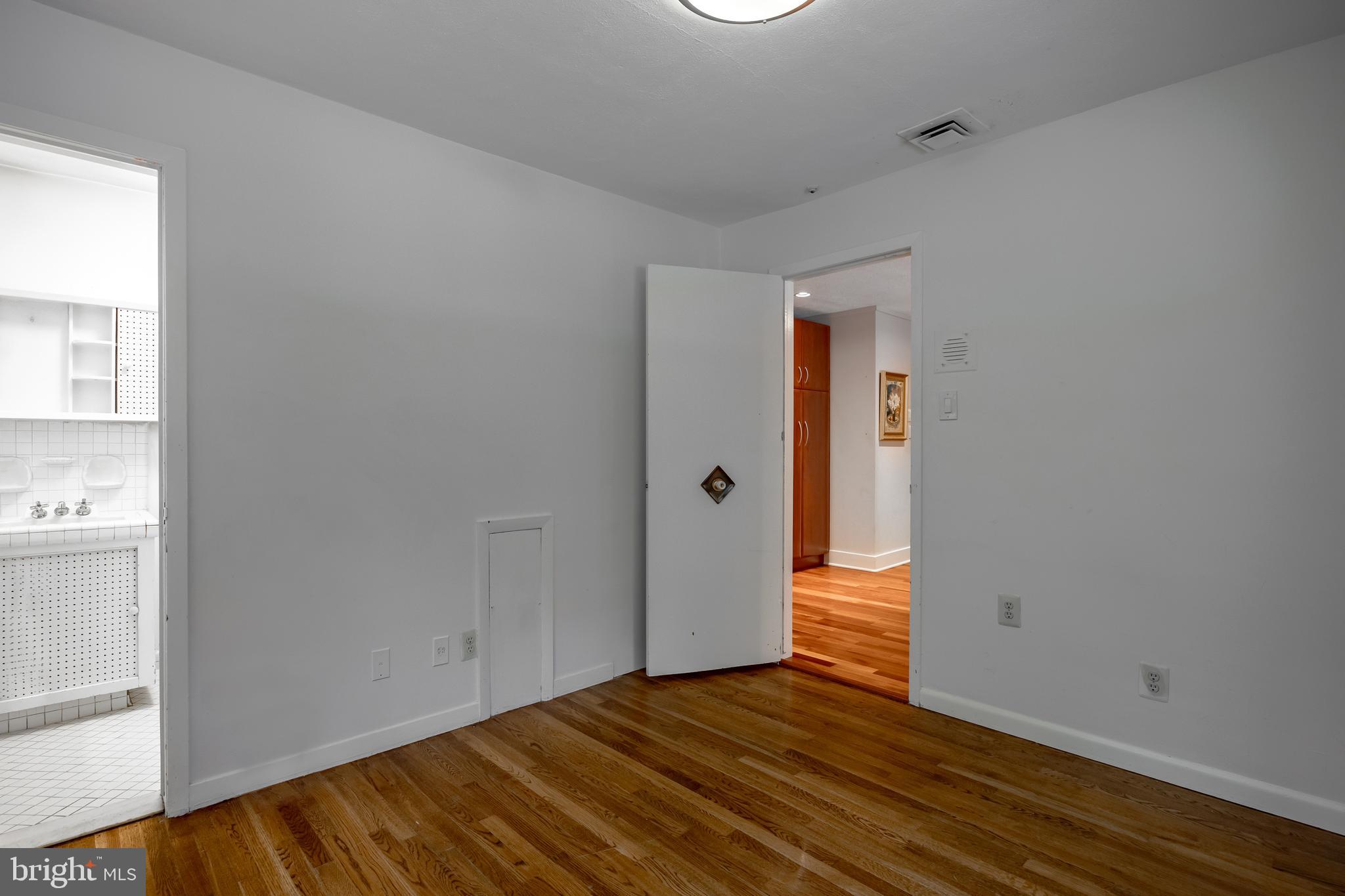 43 Fairview Road Penn Valley, PA 19072 - Photo 29 of 51 Bedroom #1 with ensuite off Breakfast Room