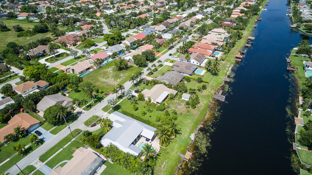 Lot 5 Oregon Lane Boca Raton, FL 33487 - Photo 2 of 6 260 Oregon Lane-4