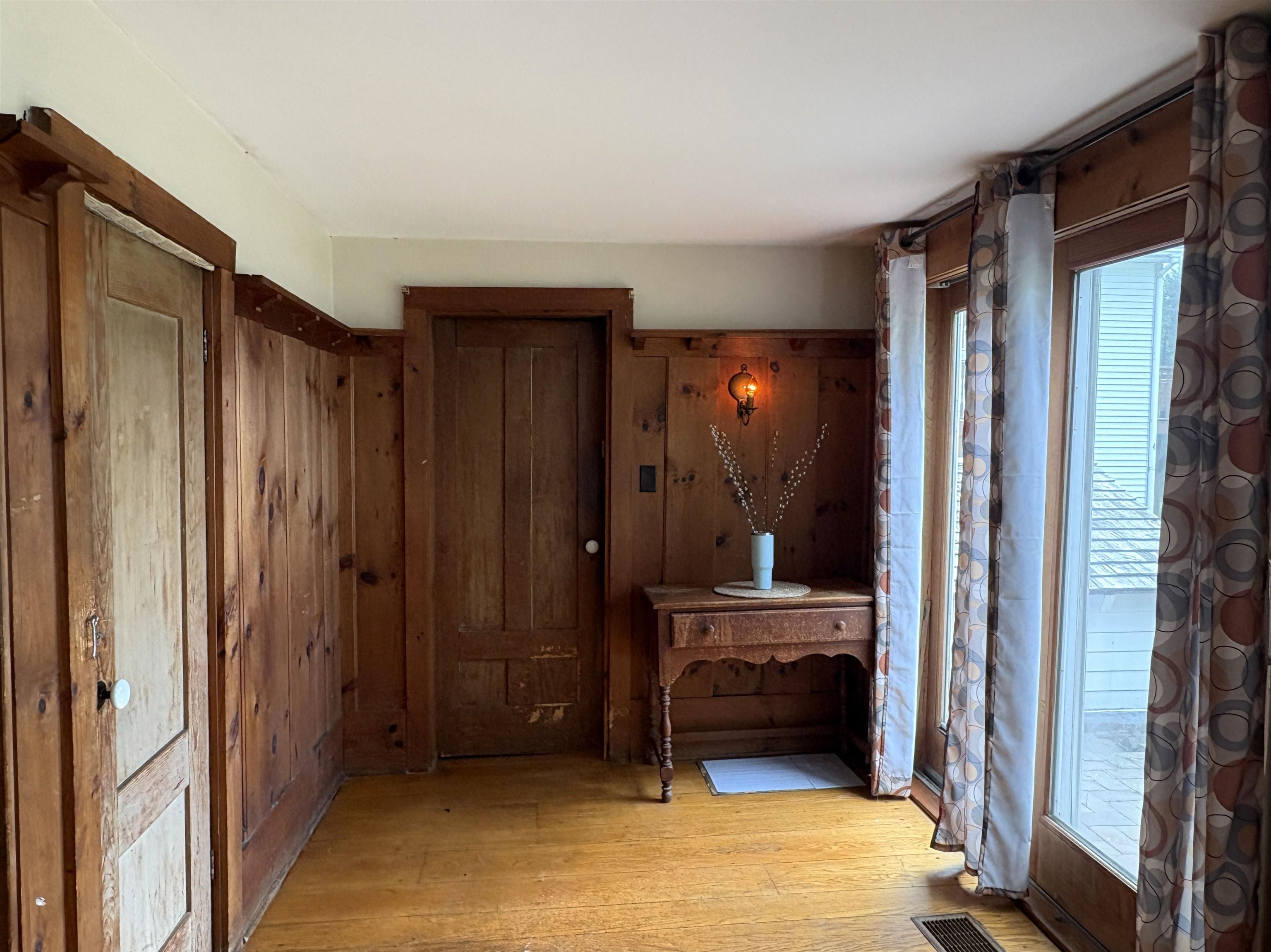 329 West Shore Road South Hero, VT 05486 - Photo 21 of 58