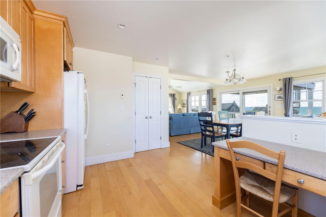 824 West Beach Road Charlestown, RI 02813 - Photo 10 of 49