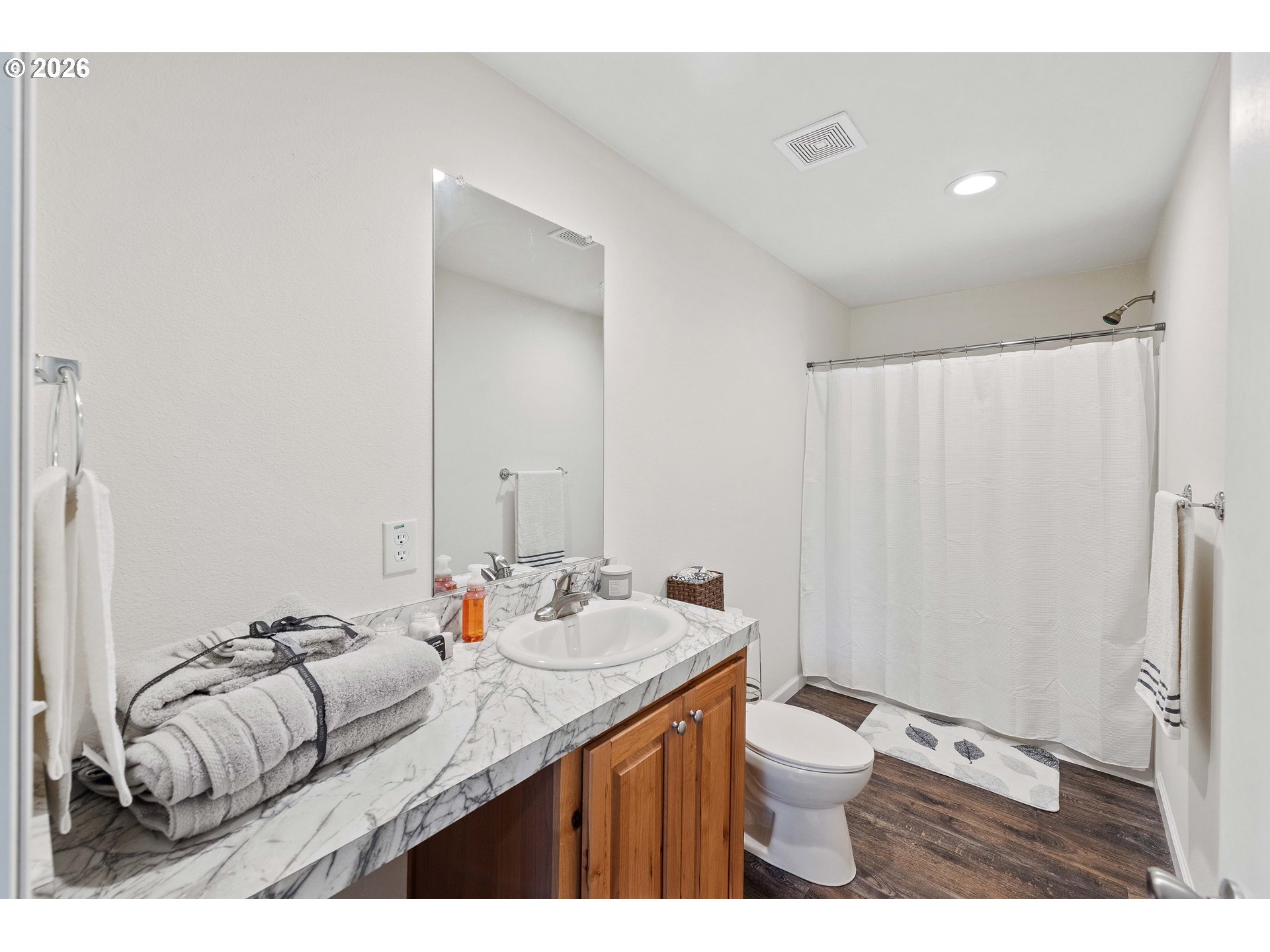 64274 Saddler Road Coos Bay, OR 97420 - Photo 15 of 30 Attached Bathroom #1