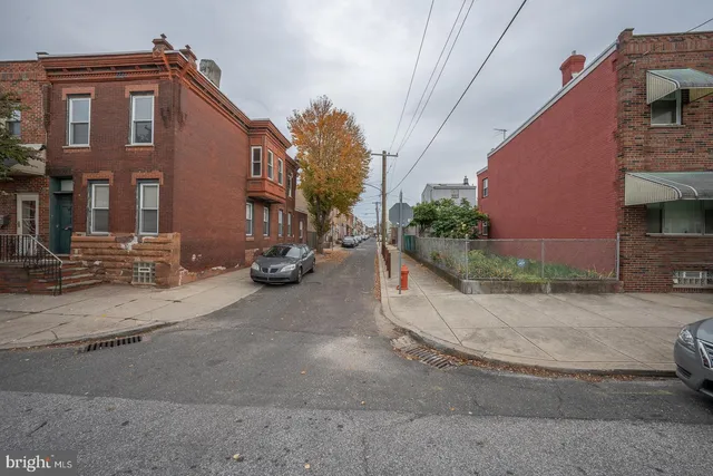 a view of a street with house