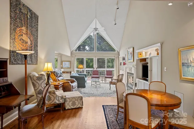 $695,000 | 104 Overlook Drive, Flat Rock, NC 28731