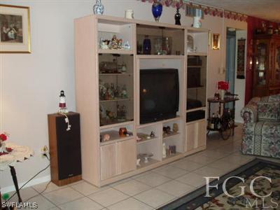 1830 Brantley Road, Unit H 4 Fort Myers, FL 33907 - Photo 4 of 10 Gallery Image 4