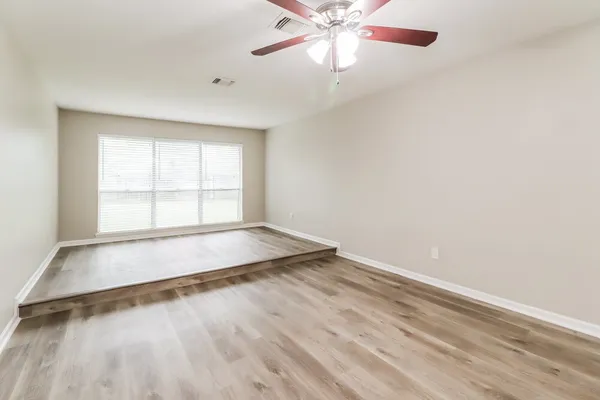 $1,965 | 7327 Shady Vale Lane, Houston, TX 77040