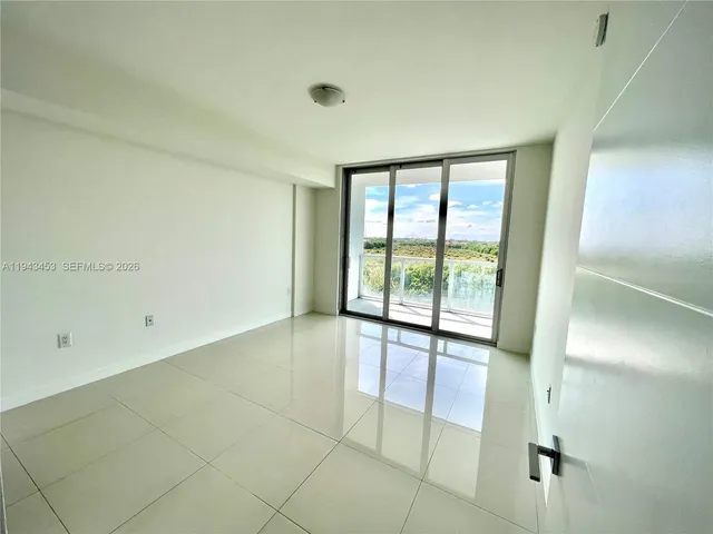 $3,100 | 7825 Northwest 107th Avenue, Unit 514, Doral, FL 33178