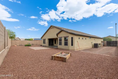 $389,900 | 25212 West Maldonado Drive, Buckeye, AZ 85326