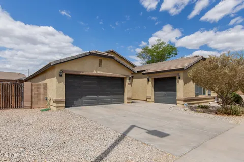 $389,900 | 25212 West Maldonado Drive, Buckeye, AZ 85326
