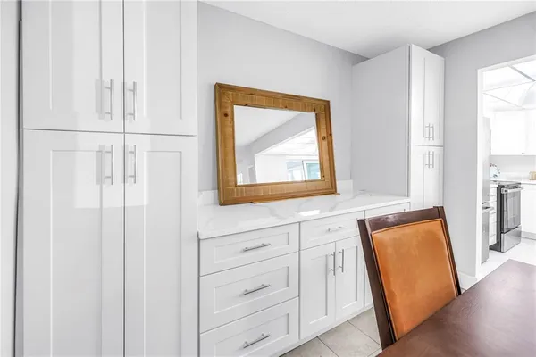 $189,900 | 4700 Cove Circle, Unit 103, St. Petersburg, FL 33708