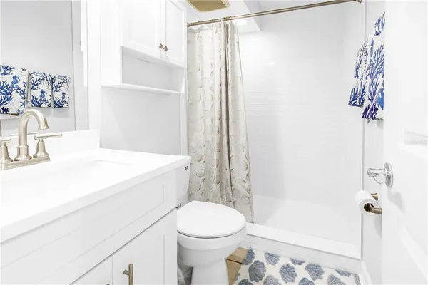 $189,900 | 4700 Cove Circle, Unit 103, St. Petersburg, FL 33708