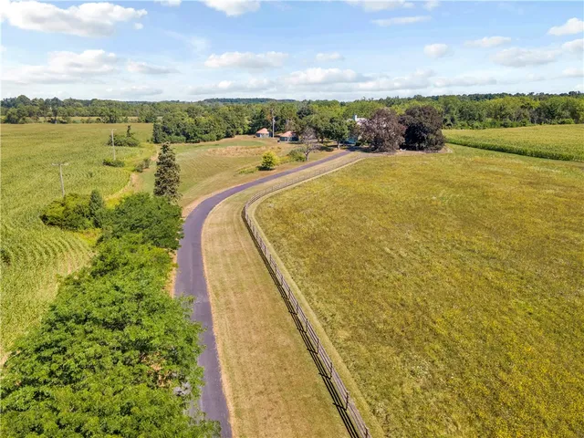 $1,299,000 | 563 Yale Farm Road, Varick, NY 14541