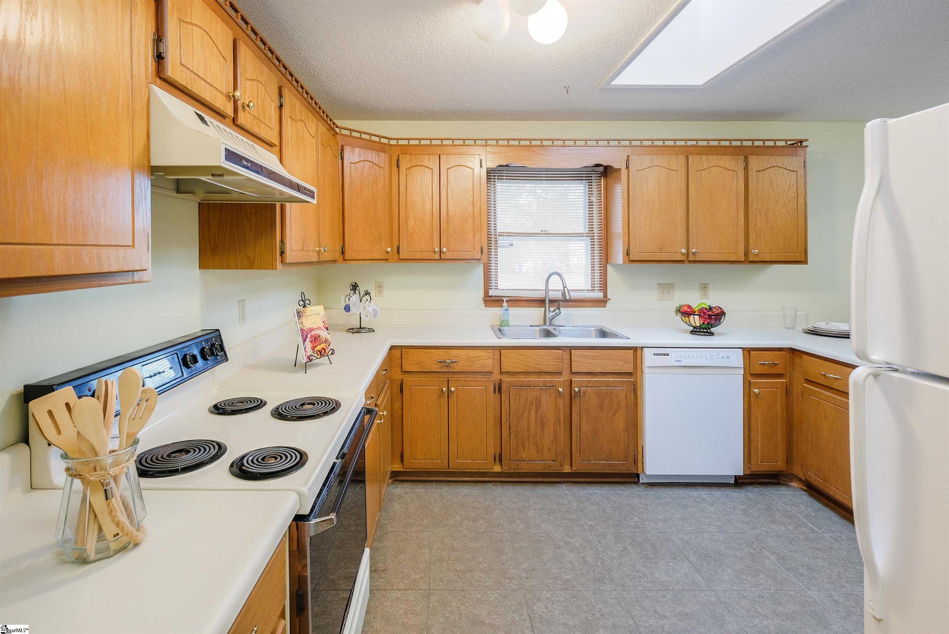 1823 Busby Road Anderson, SC 29626 - Photo 9 of 36