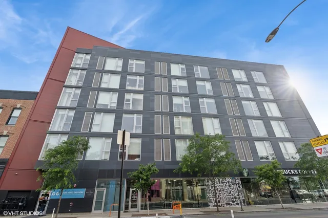 $2,922 | 1920 North Milwaukee Avenue, Unit 609, Chicago, IL 60647