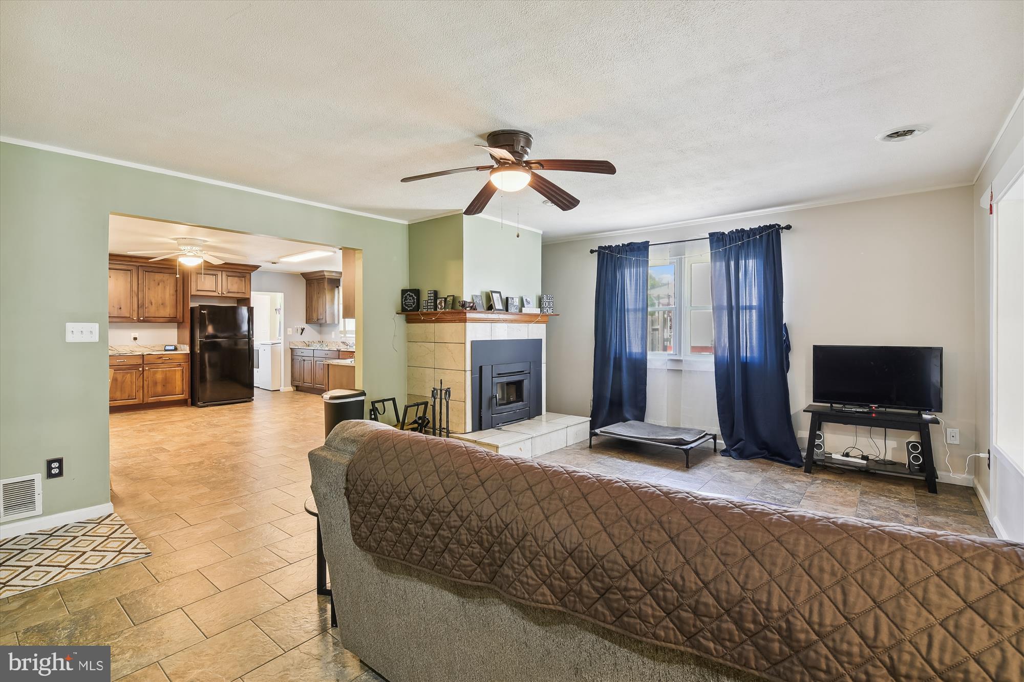 821 Pasadena Road Pasadena, MD 21122 - Photo 74 of 74 Spacious open floor plan