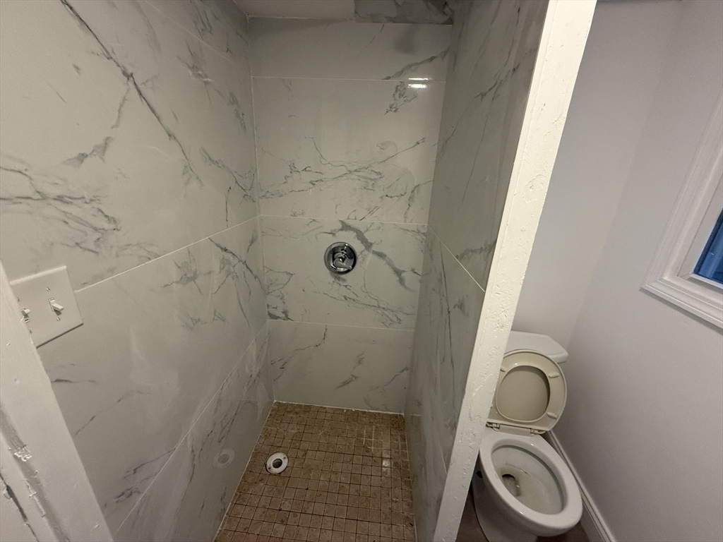 91 Lower E Street Dedham, MA 02026 - Photo 8 of 22