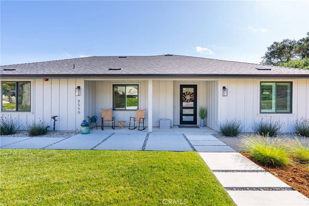 8550 El Corte Road Atascadero, CA 93422 - Photo 7 of 72 a backyard of a house with seating space