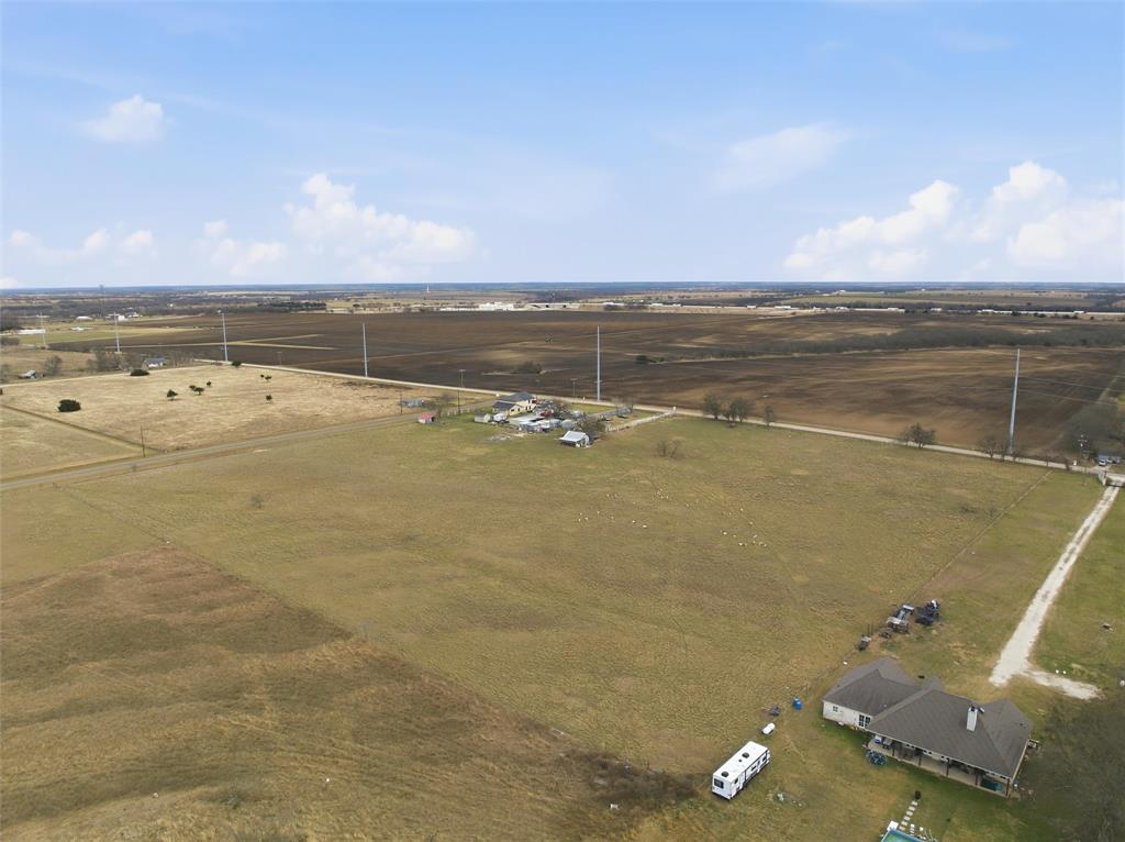 1470 Franklin Road Eddy, TX 76524 - Photo 3 of 12 a view of an ocean and beach
