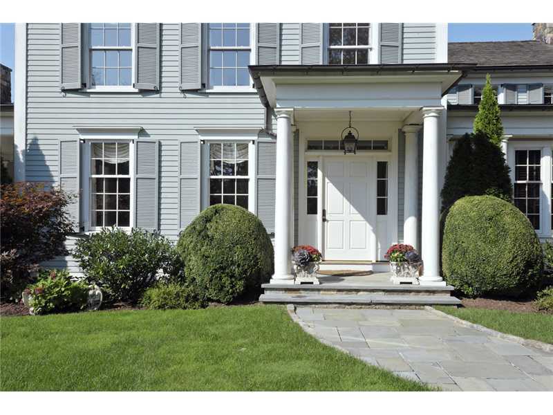 78 Doubling Road Greenwich, CT 06830 - Photo 4 of 20 a view of a house with backyard and plants