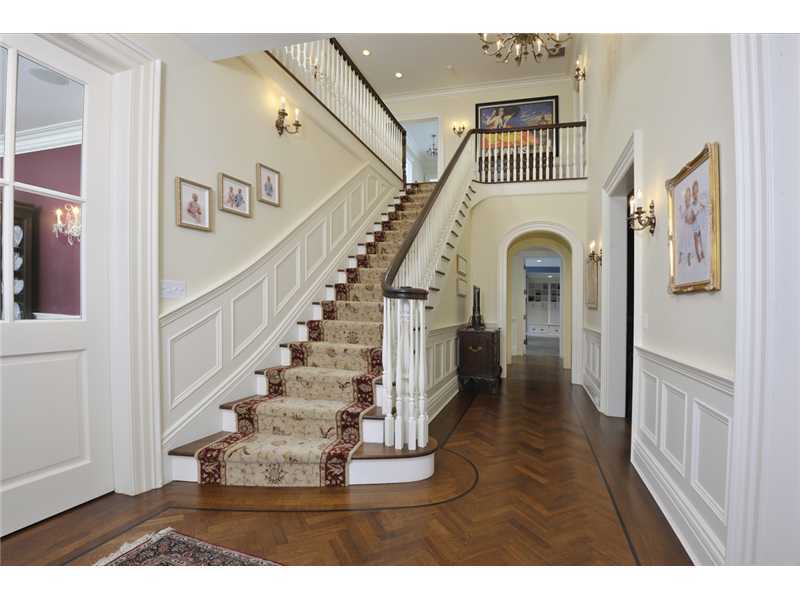 78 Doubling Road Greenwich, CT 06830 - Photo 5 of 20 a view of entryway and hall with wooden floor