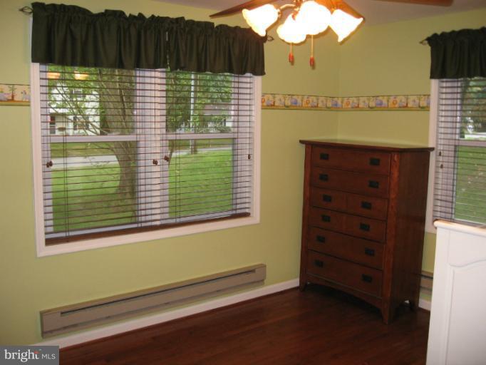 8314 Rugby Road Manassas, VA 20111 - Photo 11 of 16 Bedroom