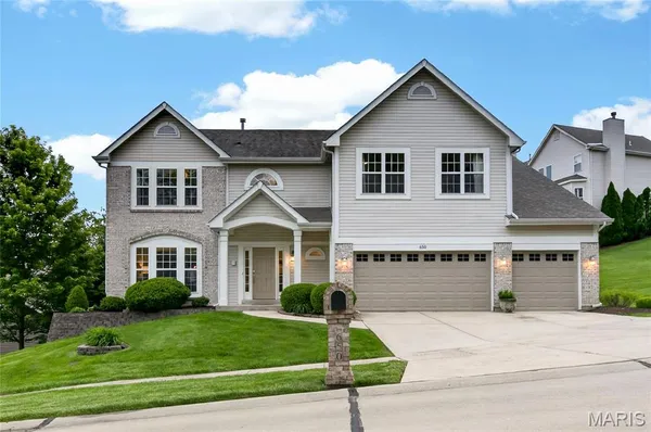 $575,000 | 650 Palisades View Drive, Eureka, MO 63025