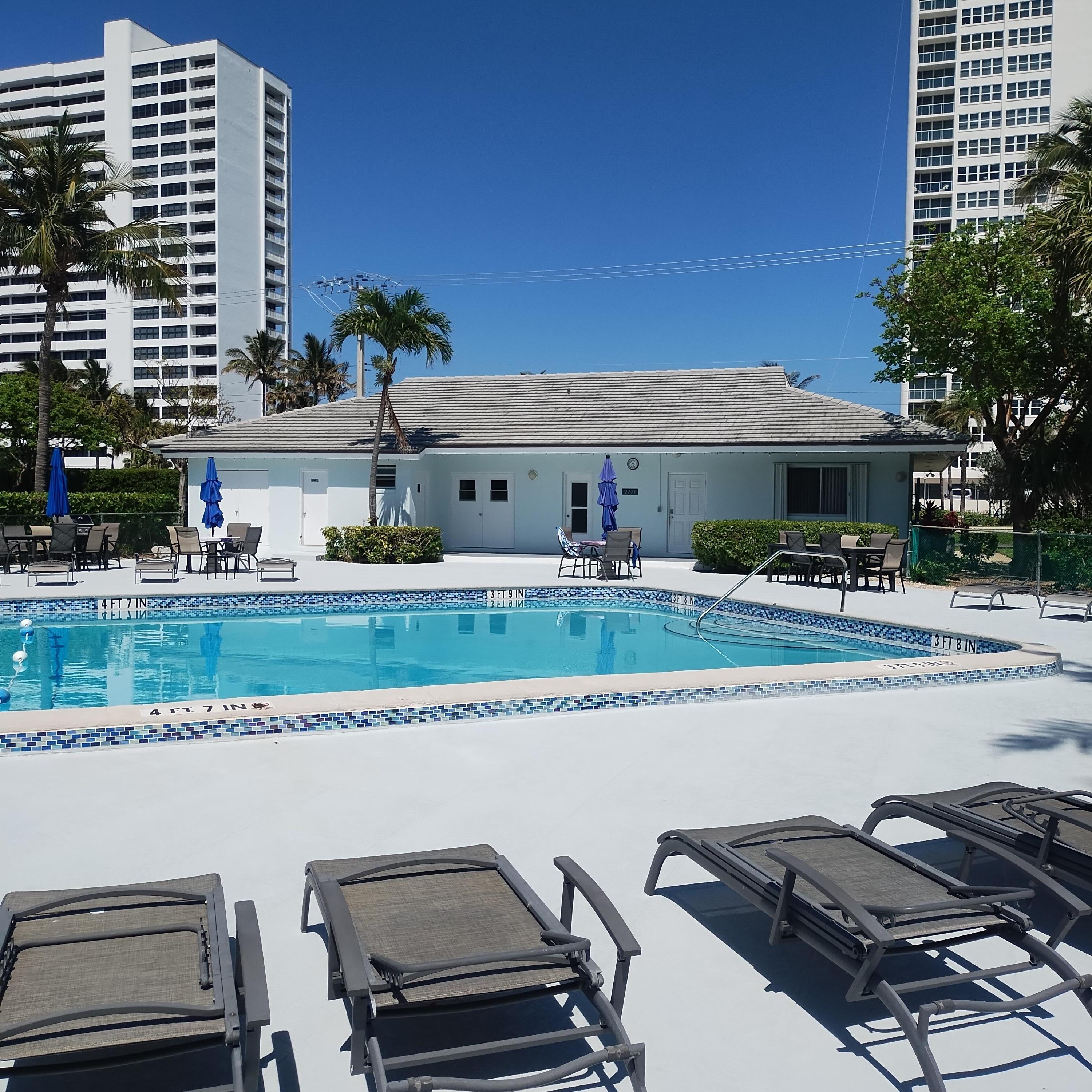 2700 Banyan Road, Unit C 3 Boca Raton, FL 33432 - Photo 15 of 18 Pool 3