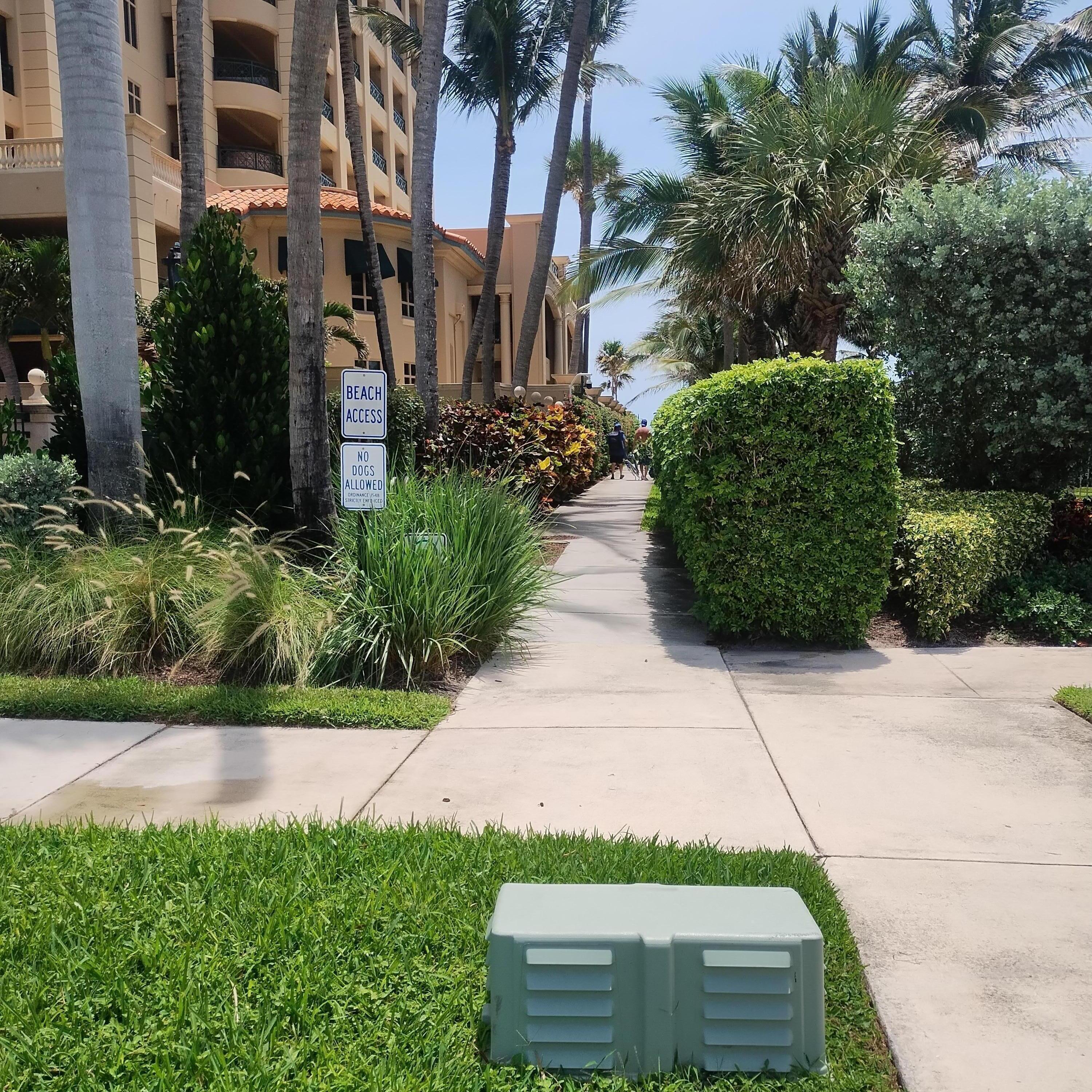 2700 Banyan Road, Unit C 3 Boca Raton, FL 33432 - Photo 18 of 18 Beach access point