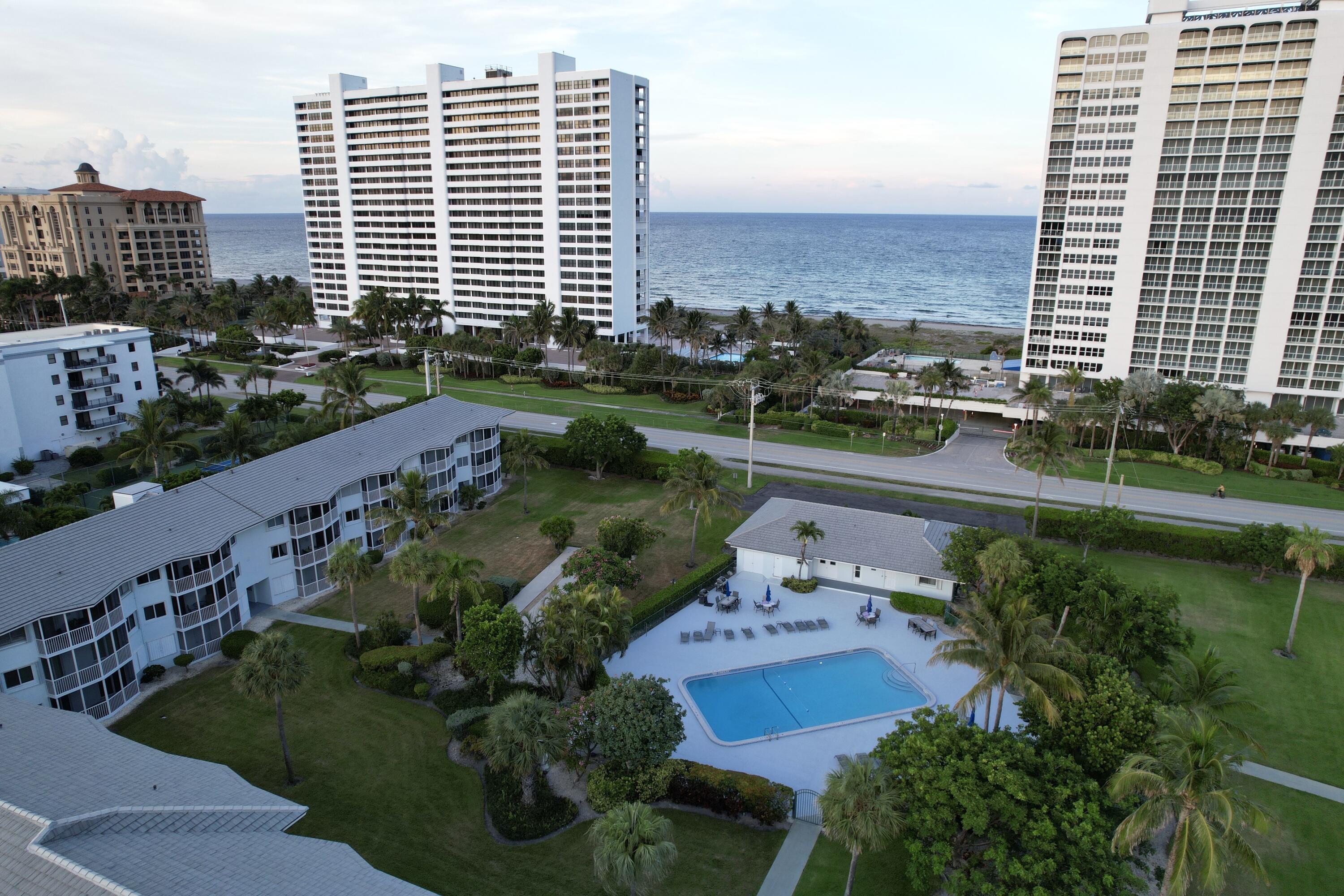 2700 Banyan Road, Unit C 3 Boca Raton, FL 33432 - Photo 2 of 18 Aerial pool View