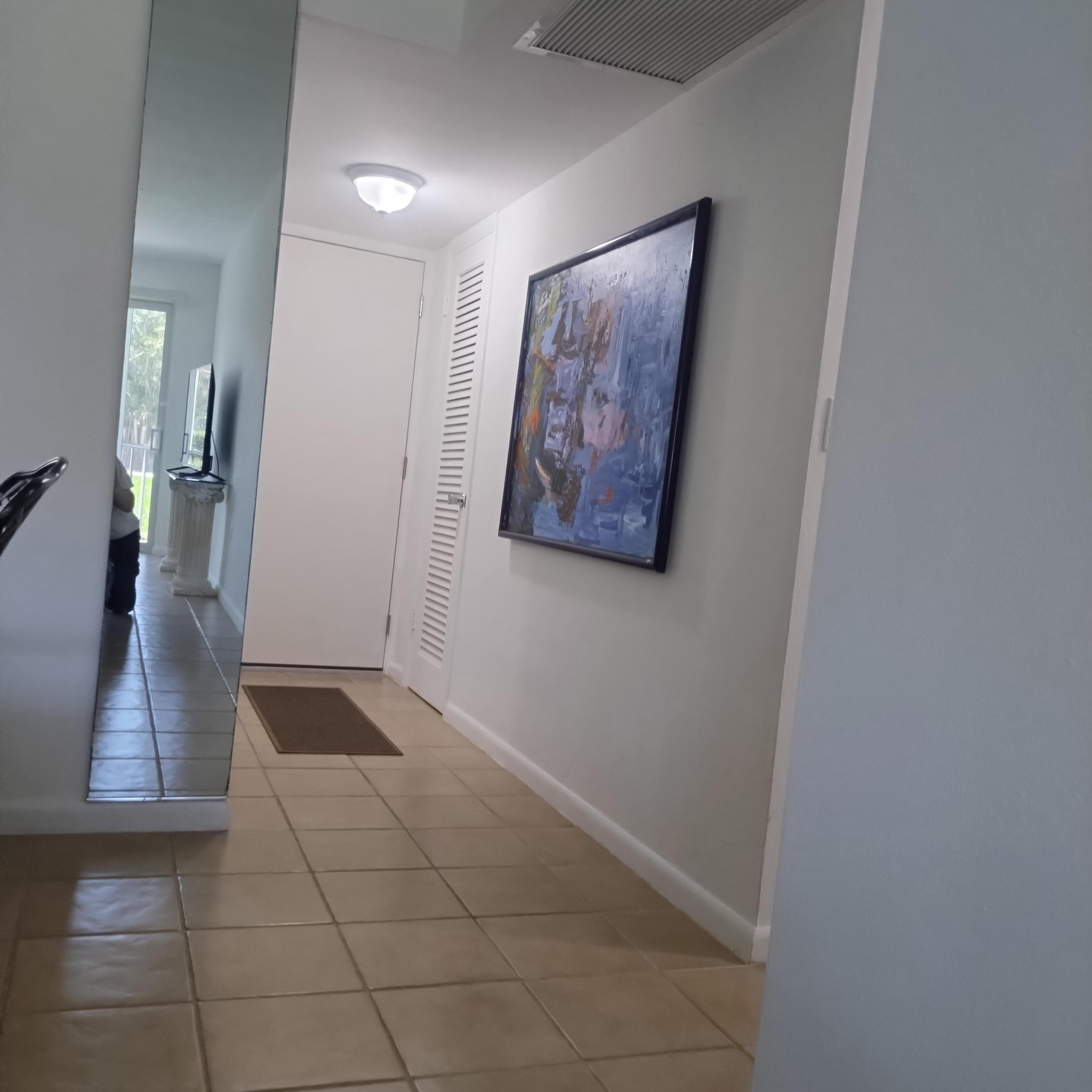 2700 Banyan Road, Unit C 3 Boca Raton, FL 33432 - Photo 4 of 18 hall 1