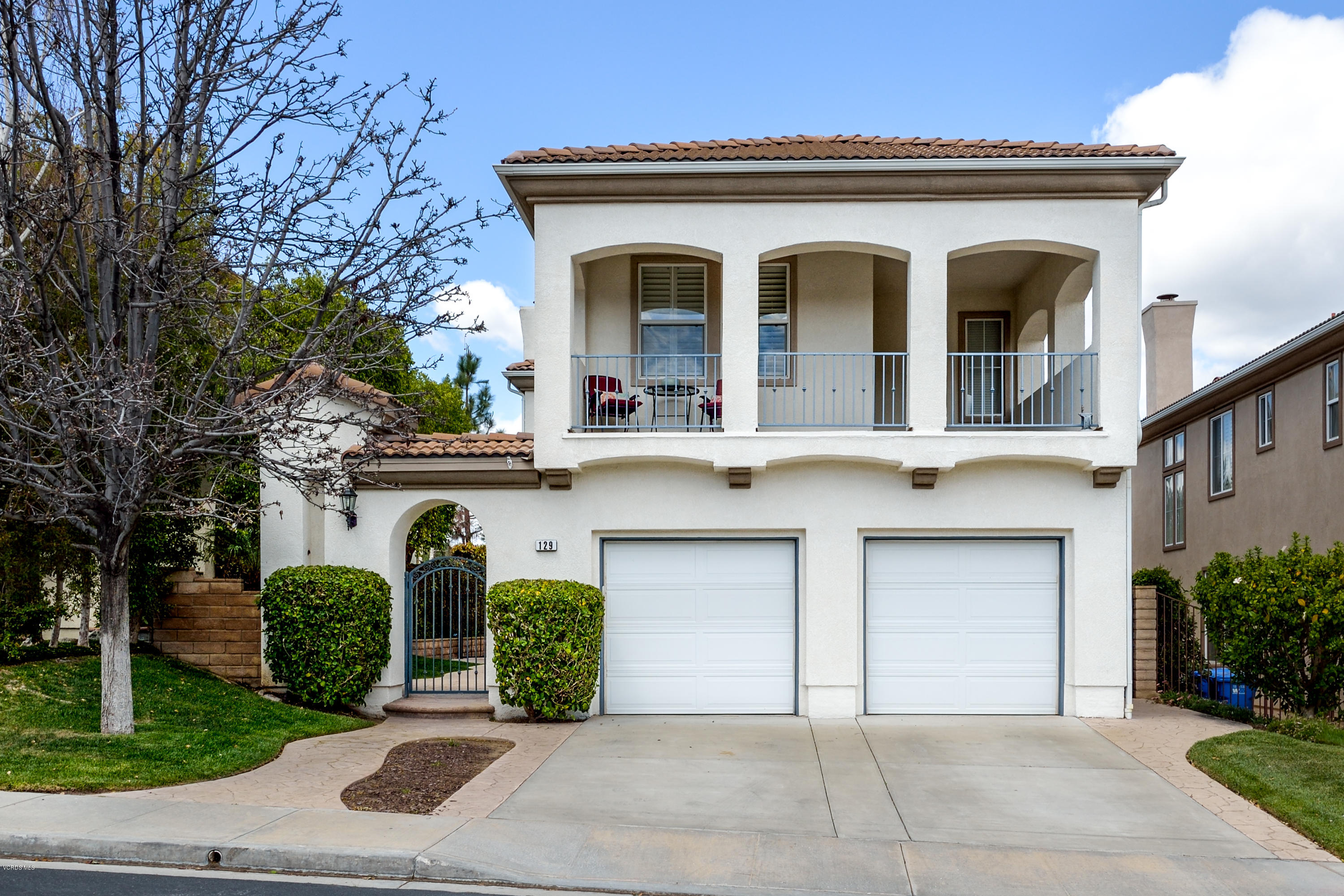 129 Park Hill Road Simi Valley, CA 93065 - Photo 1 of 45 01