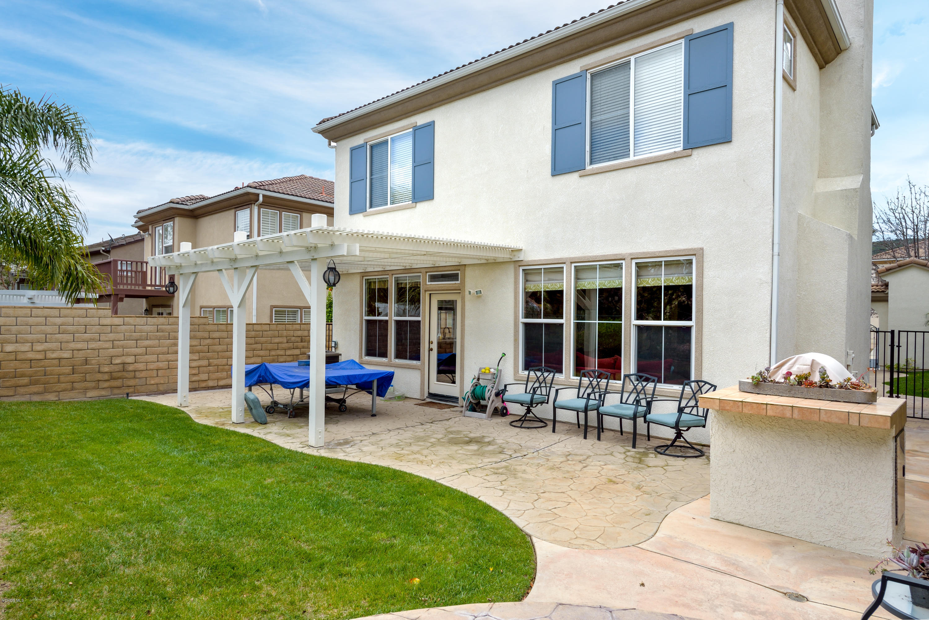 129 Park Hill Road Simi Valley, CA 93065 - Photo 3 of 45 02