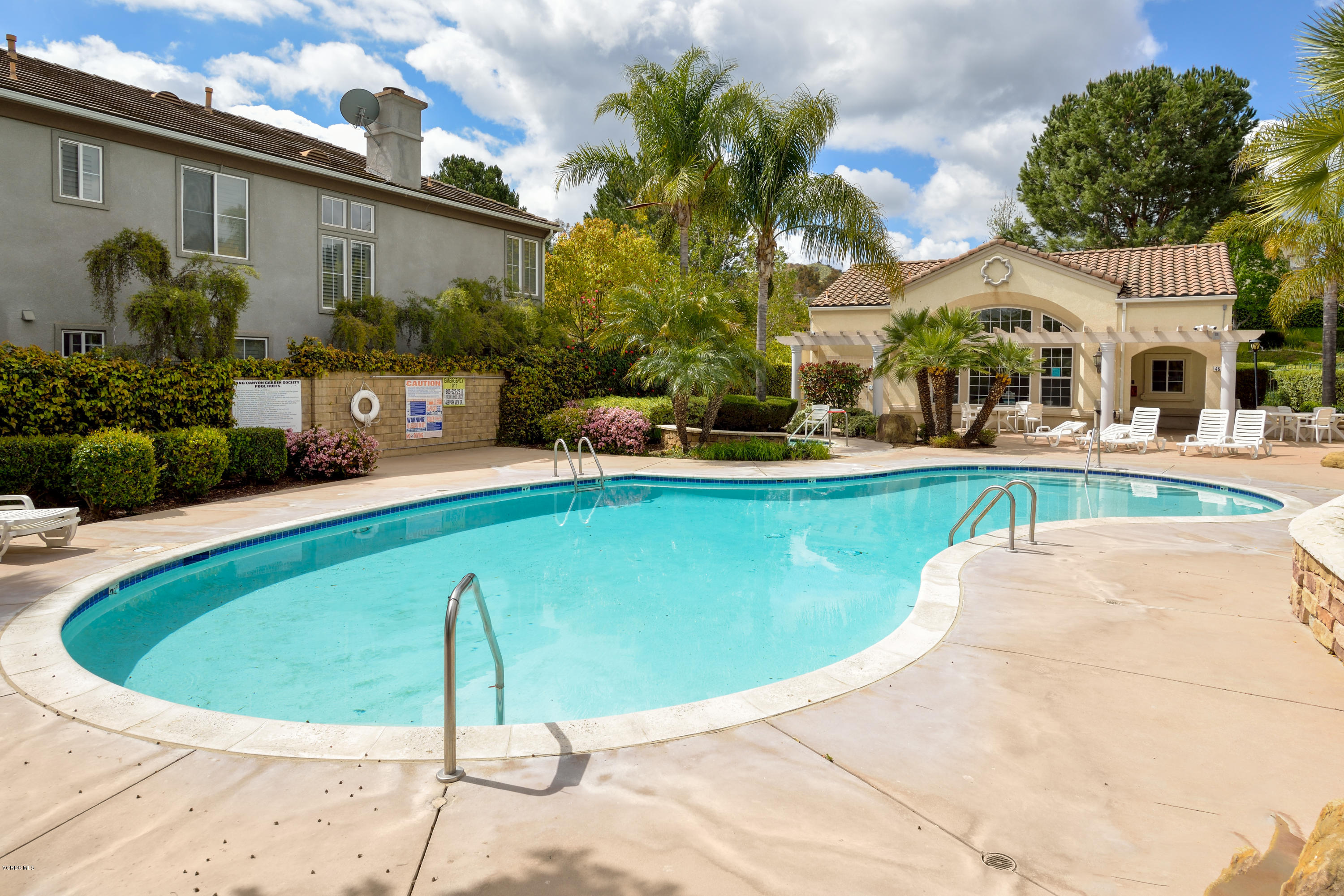 129 Park Hill Road Simi Valley, CA 93065 - Photo 35 of 45 08