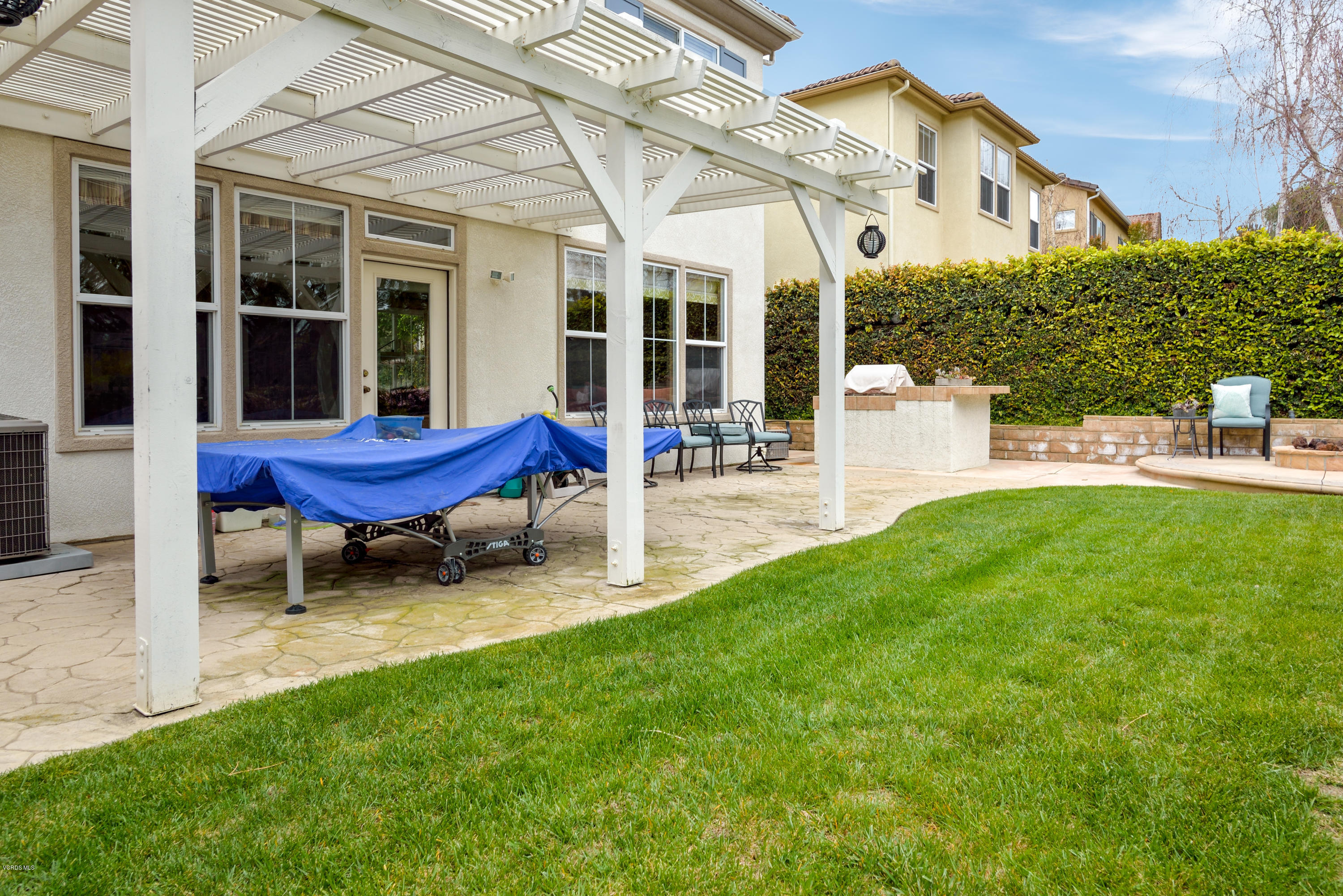 129 Park Hill Road Simi Valley, CA 93065 - Photo 7 of 45 06